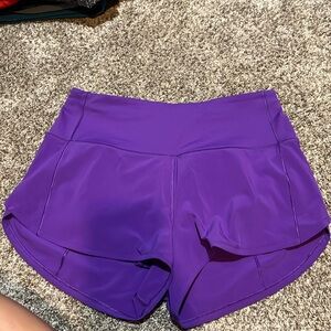 Lululemon HR speed up short. Size 6